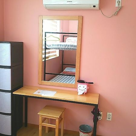 1004 Hostel Guesthouse ヨス市 エクステリア 写真