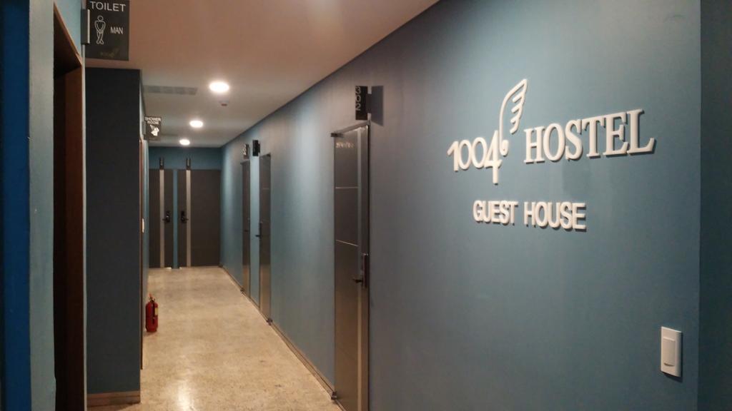 1004 Hostel Guesthouse ヨス市 エクステリア 写真