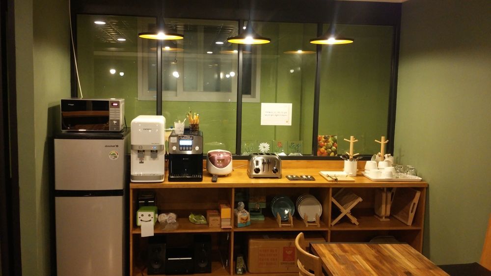 1004 Hostel Guesthouse ヨス市 エクステリア 写真